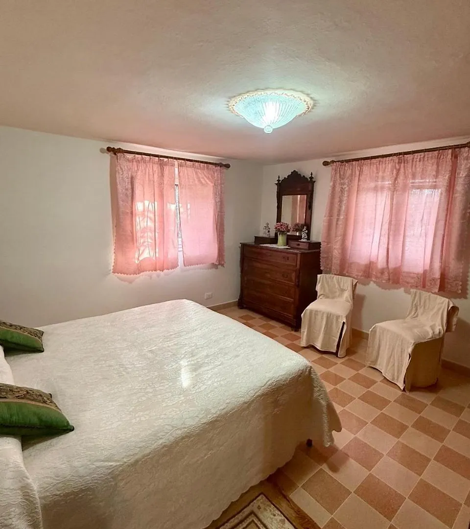 Villa Casa Mary Lucca 0*,  Italia