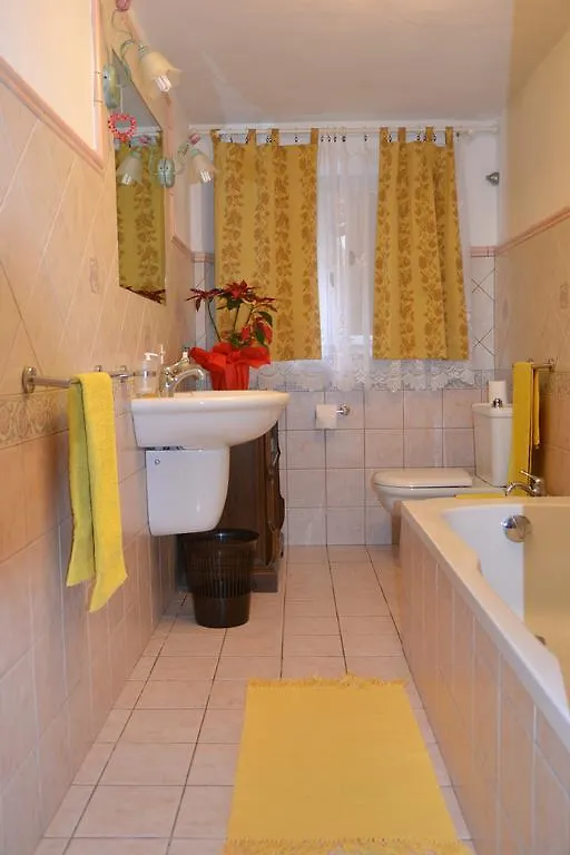 Casa vacanze Villa Casa Mary Lucca Italia