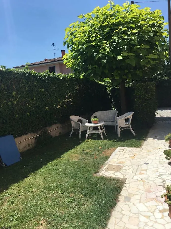Casa vacanze Villa Casa Mary Lucca Italia